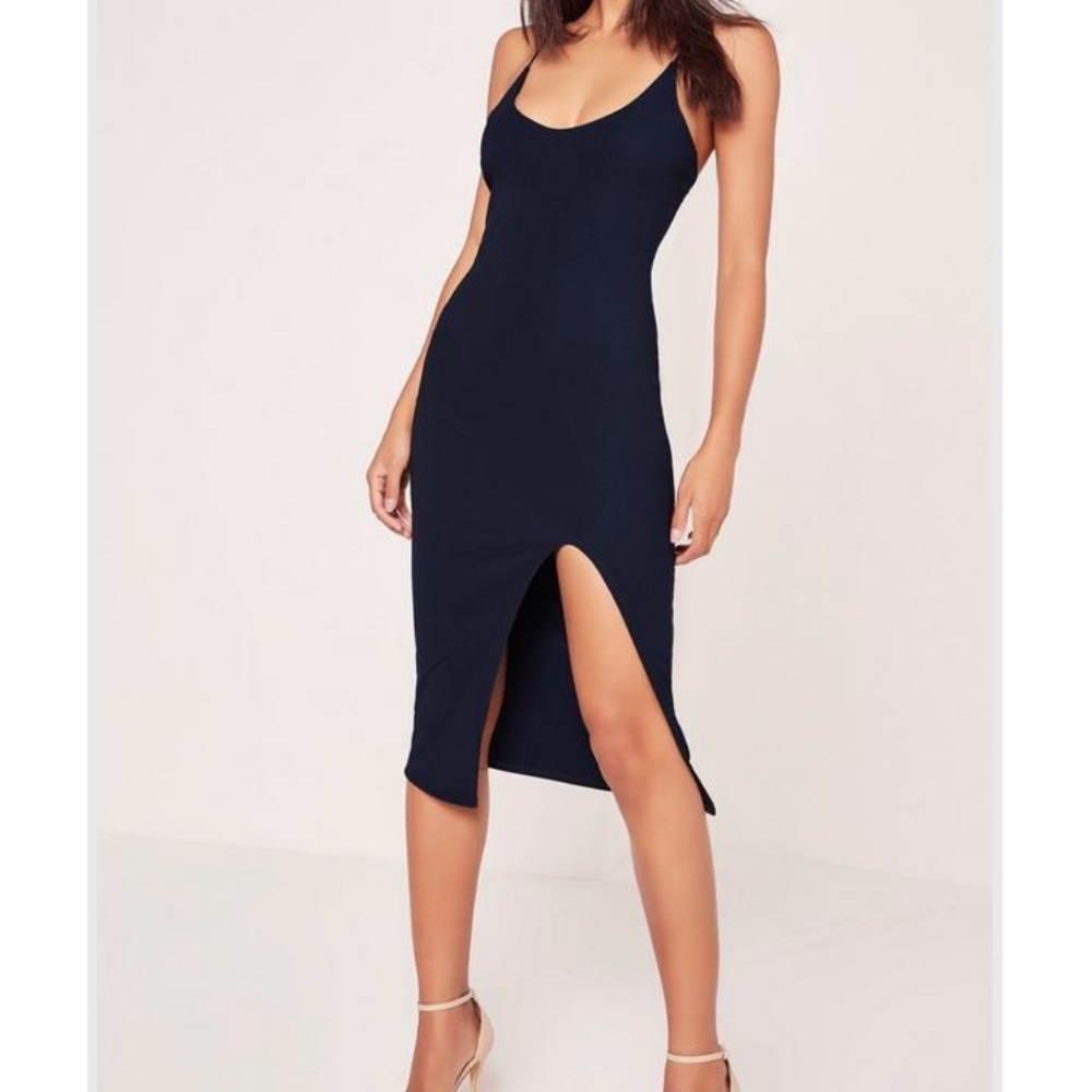COPY - 💚Missguided Scoop Neck Midi Dress